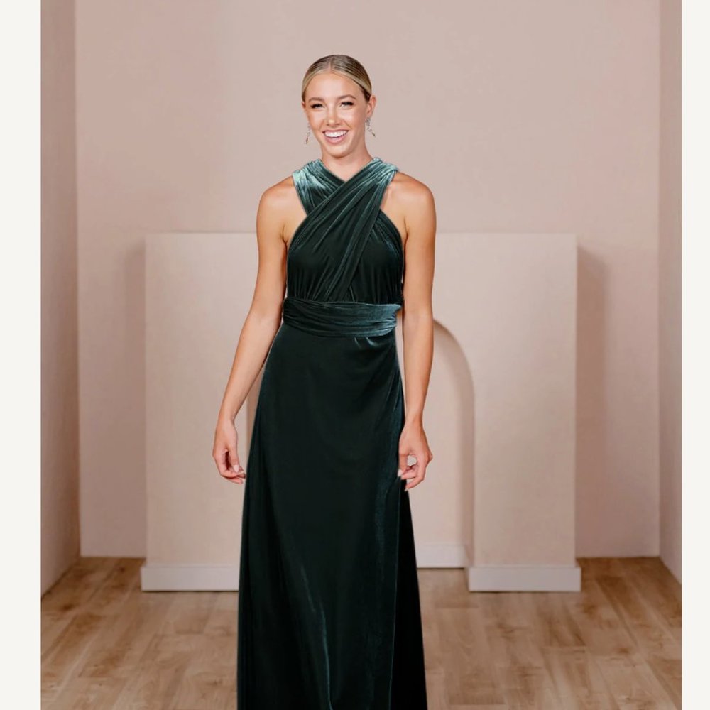 Revelry Emerald Bridesmaid Dress, Micah Size Small